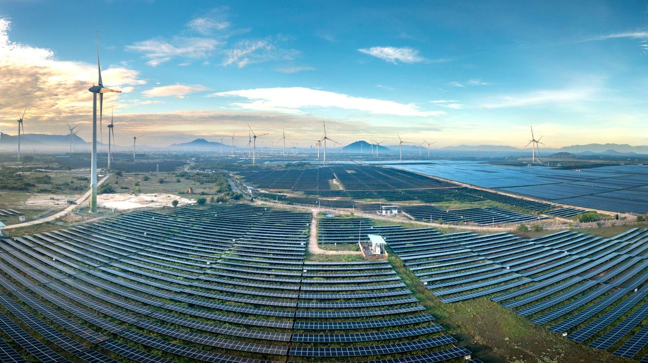Energy Data Lakehouse for India Renewables 2026: ROI, Architecture and Rollout