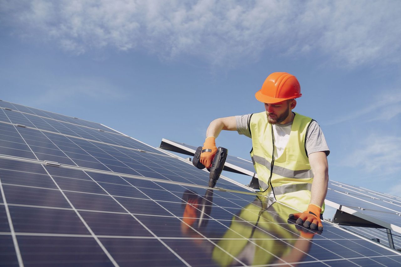 EPC Excellence in Renewables: Why Schedule, Quality, and Cost Discipline Now Decide Project Value