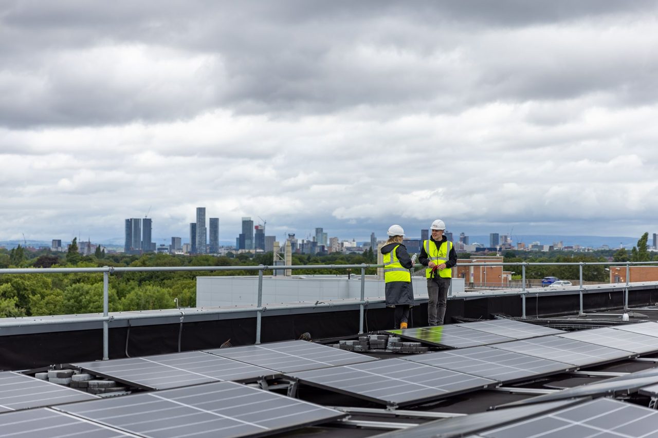 Solar O&M Waste Circularity in India 2026: Inverter, Cable and BOS Recovery